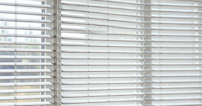 Veneziana de PVC: 5 Vantagens que Você Precisa Conhecer
